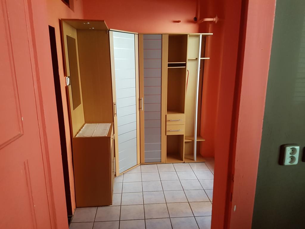 Hotel Koruna Roznov pod Radhostem Exterior photo