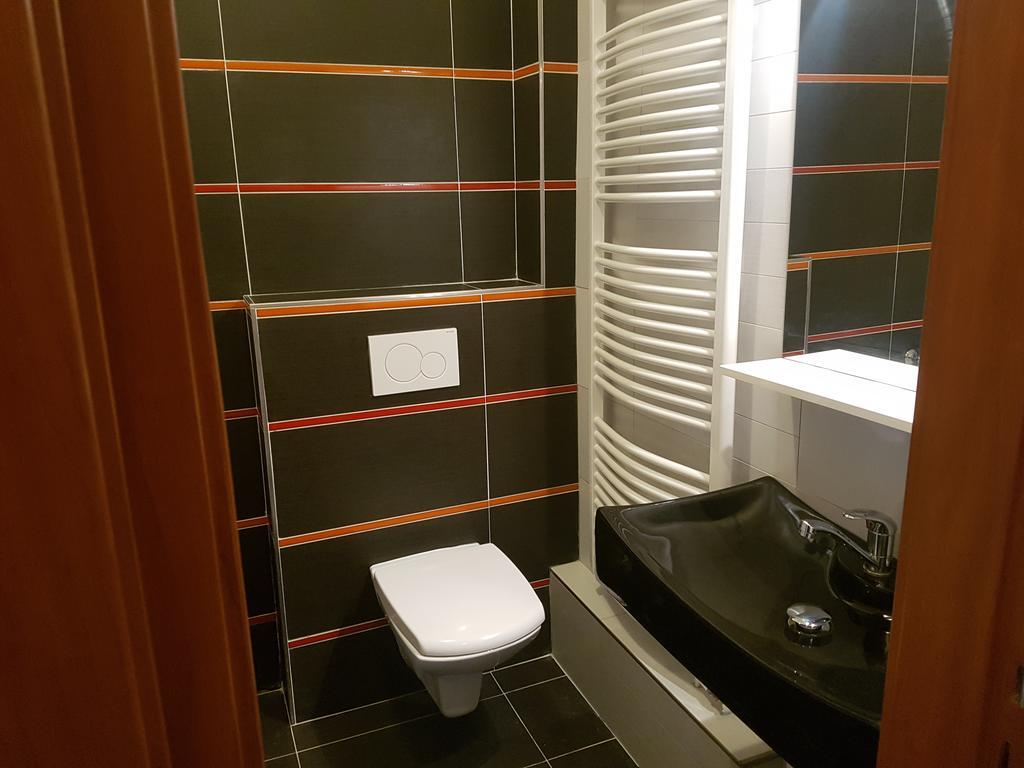 Hotel Koruna Roznov pod Radhostem Exterior photo